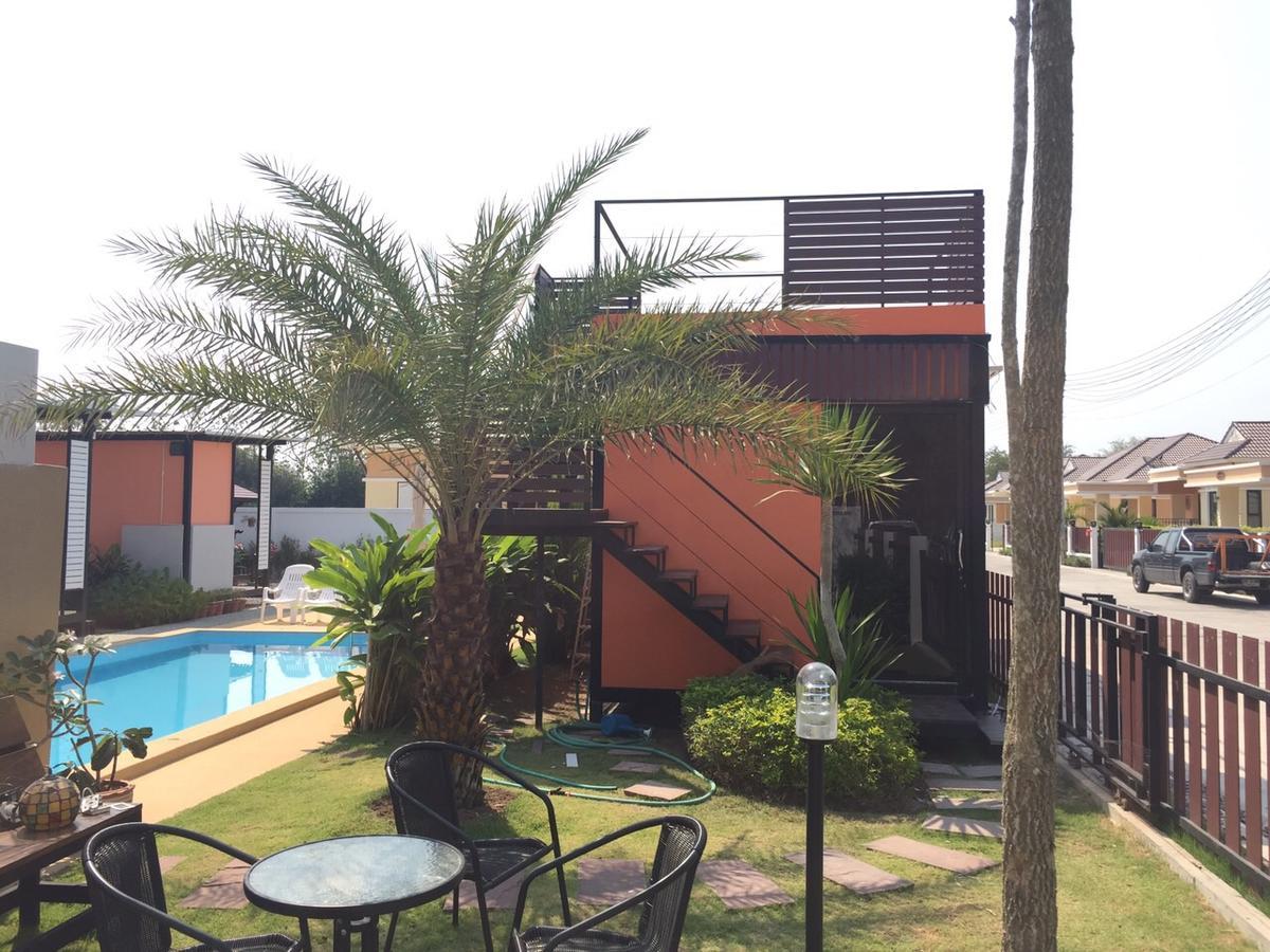 Hotel Ban Sumalai Rayong Esterno foto